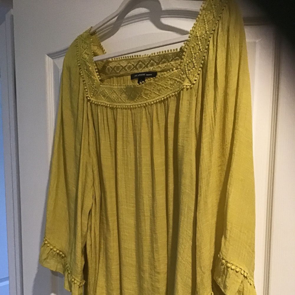 Zac & Rachel woman size 2x shirt